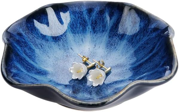2PCS Lotus Leaf Shape Ring Holder Dish, Small Key Bowl, Ceramic Trinket Tray Jewelry Dish Organizing Necklace Earrings for Mom Friend Sister, All Jewelries Are NOT Included.White+Deep Blue.