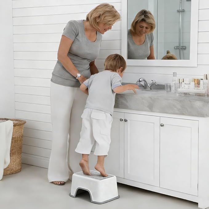 5 Inch Height Step Stool, 11.8" L x 7.5" W Toddler Step Stool, One Step Stools for Kids, Small Child Foot Stool for Bed, Bathroom, Toilet, Potty Training - Gray 11.8" L x 7.5" W x 5‘’H