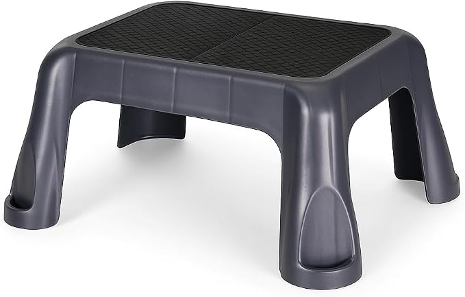 Plastic Step Stool with Stable in-Mold Tread, One-Step Design for Everyday Home Use, Durable Lightweight Build for Kitchen, Closet, and Office – Gray