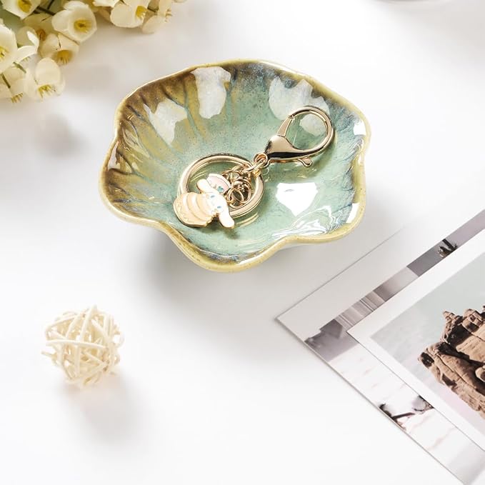 2PCS Ring Holder Dish, Small Key Bowl, Ceramic Trinket Tray Jewelry Dish Organizing Necklace Earrings for Mom Friend Sister, All Jewelries Are NOT Included. Light Green+Crystal Green.…