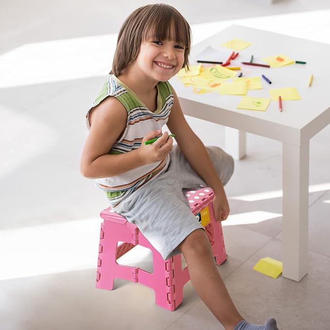 Korpai 9" Folding Step Stool for Adults and Kids Holds Up to 300 lbs,Non-Slip Folding Stools with Portable Handle, Compact Plastic Foldable Step Stool for Bathroom,Bedroom, Kitchen,Pink,1PC