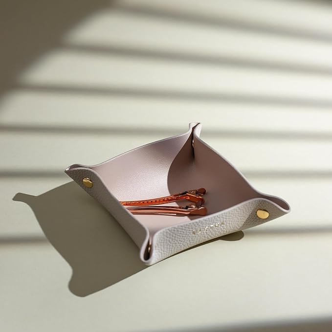 OLETHA Small Foldable Valet Tray, Travel Essentials for Women, Portable Catchall Organizer for Jewelry & Keys, for Hotel Nightstands, Home Office & Desk, Aesthetic Faux Leather, Light Taupe