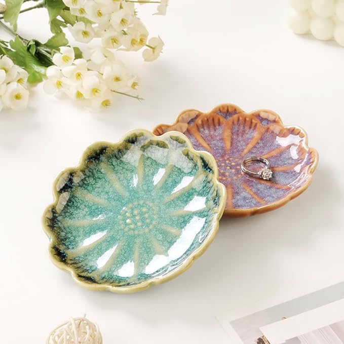 Lotus Ring Holder Dish Small Indoor Ash Tray, Ceramic Dessert Plate Trinket Jewelry Holder Organizing Necklace Earrings for Parents Friends Sister, Deep Purple. All Jewelries Are NOT Included.
