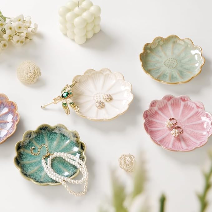 Lotus Ring Holder Dish Small Indoor Ash Tray, Ceramic Dessert Plate Trinket Jewelry Holder Organizing Necklace Earrings for Parents Friends Sister, White. All Jewelries Are NOT Included.