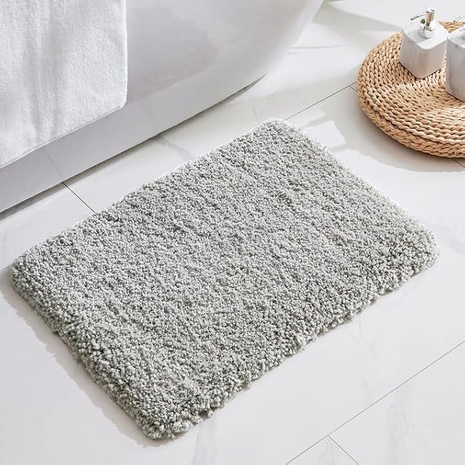 Disolla Grey Bathroom Rug 17x24 - Non-Slip Plush Small Bath Mat, Highly Absorbent & Ultra Soft Fluffy Floor Mat, Machine Washable for Shower and Tub