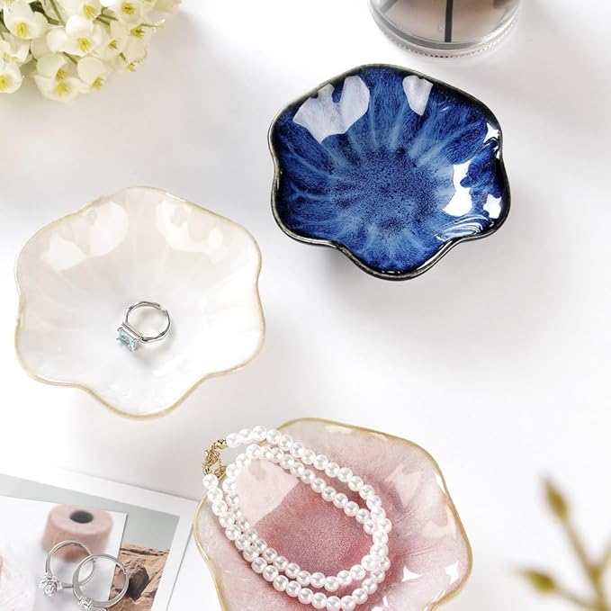 Lotus Leaf Shape Ring Holder Dish, Small Key Bowl, Ceramic Trinket Tray Jewelry Dish Organizing Necklace Earrings for Mom Friend Sister. All Jewelries Are NOT Included. Light Blue.