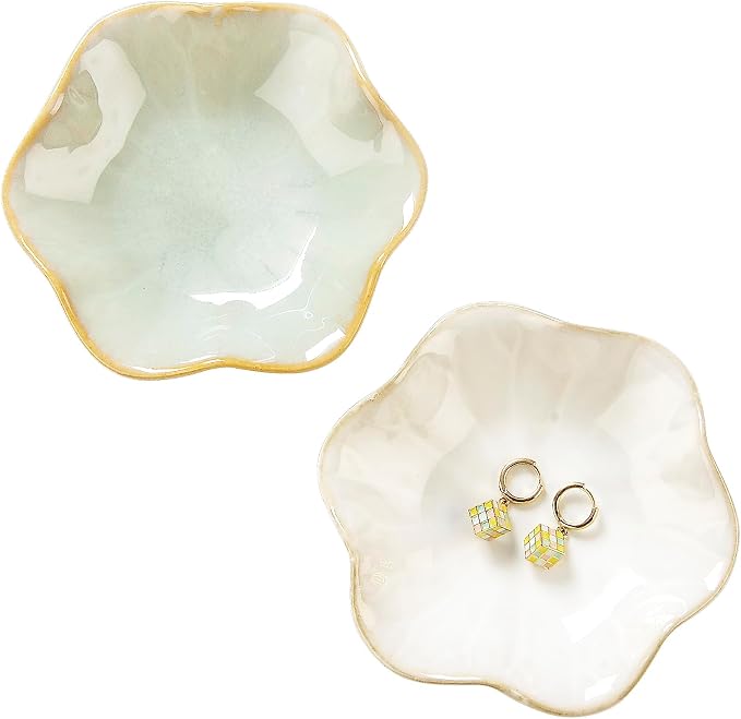 JAMEND CLXP Lotus Leaf Shape Decorative Ring Tray, Small Key Bowl, Ceramic Trinket Tray Jewelry Dish Organizing Necklace Earrings, Home Decoration for Mom Best Friend Sister, Light Green.