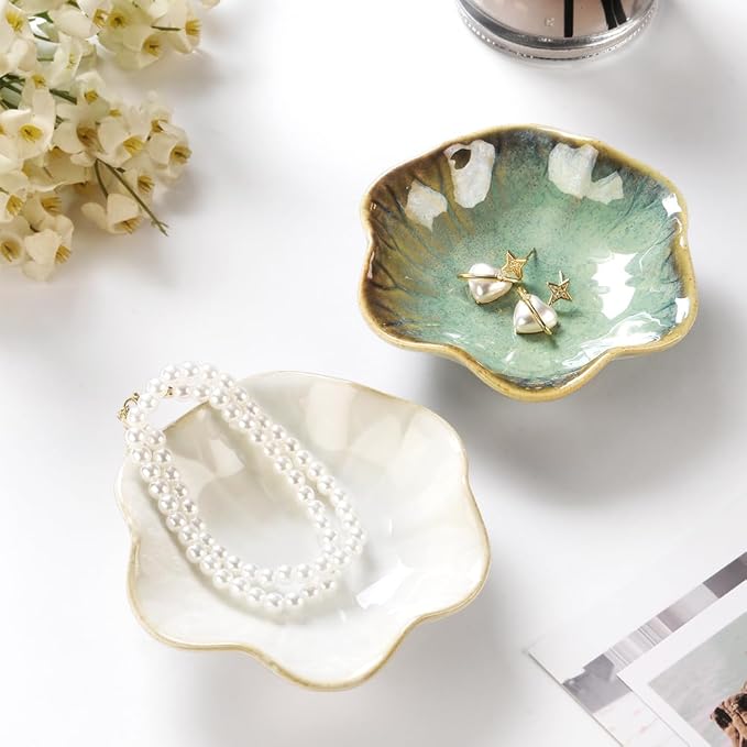 JAMEND CLXP 2PCS Ring Holder Dish, Small Key Bowl, Ceramic Trinket Tray Jewelry Dish Organizing Necklace Earrings for Mom Friend Sister, All Jewelries Are NOT Included. Crystal Green.