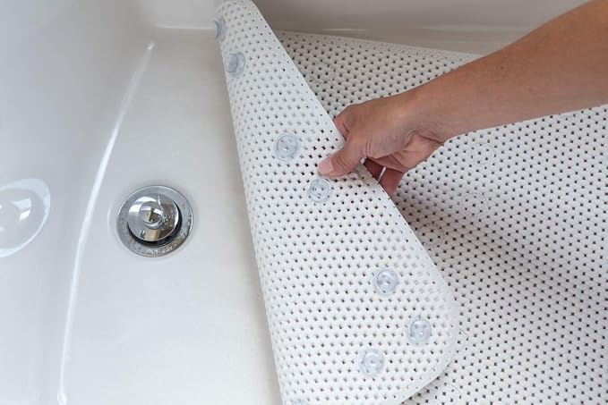 Duck Brand 393477 Softex Bath Mat Slip Resistant, 17 x 36 Inches, White, 2-Pack