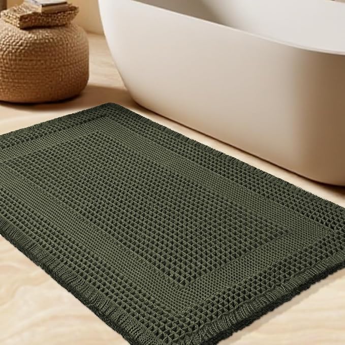 Waffle Bath Mat, Boho Woven Modern Bath Rug Absorbent Non Slip, Ultra Soft Bathroom Mats, Machine Washable Knit Bath Rugs with Tassels for Bathroom, Bedroom, Kitchen, Shower, Tub, 32"x20", Dark Green