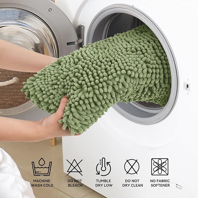 Bcoimo Bathroom Rugs 24x17, Bath Mats for Bathroom Non Slip with Rubber Backing,High Absorbent Microfiber Bath Rugs Quick Drying, Machine Washable, Durable Decor