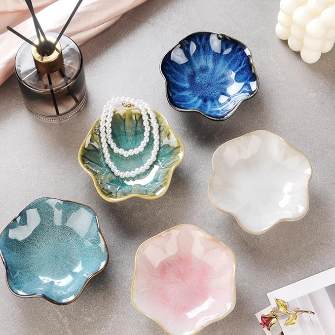 JAMEND CLXP 2PCS Lotus Leaf Shape Ring Holder Dish, Small Key Bowl, Ceramic Trinket Tray Jewelry Dish Organizing Necklace Earrings for Mom Friend Sister, All Jewelries Are NOT Included. Blue+Pink.…
