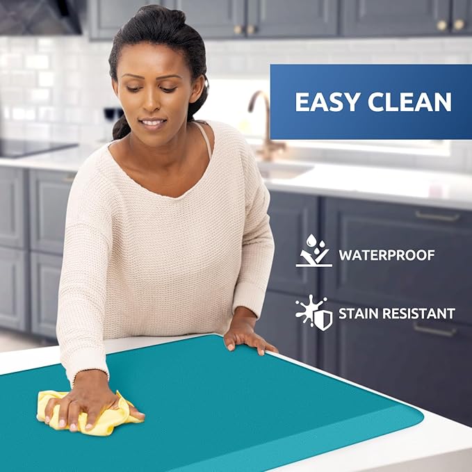 KitchenClouds Kitchen Mat Cushioned Anti Fatigue Rug 20"x32" Water Resistant Non Slip Standing and Comfort Desk/Floor Mats for House Sink Office (Green)