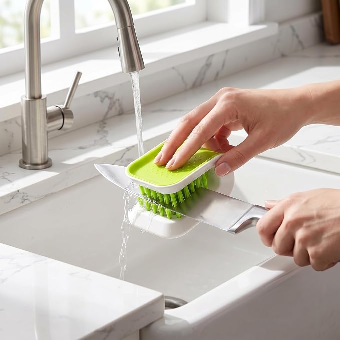 Knife Cleaning Brush, Blade and Cutlery Cleaner Brush with Bristle Scrubber, Non-Slip Handle Kitchen Cleaning Brush for Knives, Utensils, Dishes and Kitchen Tools (Green)