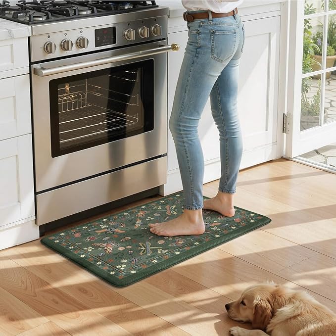 LEEVAN Anti Fatigue Mats for Kitchen Floor Non-Slip, Cushioned Kitchen Mats for Floor 20''x31'', Green Memory Foam Kitchen Mat Set, Waterproof Ergonomic Green Ding Mat for Bar, Office,Desk, Laundry