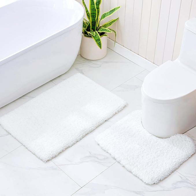 Disolla Toilet Mat 22x24 White - Non Slip Fluffy U-Shaped Contour Rug, Ultra-Soft Plush Toilet Floor Mat, Absorbent & Machine Washable