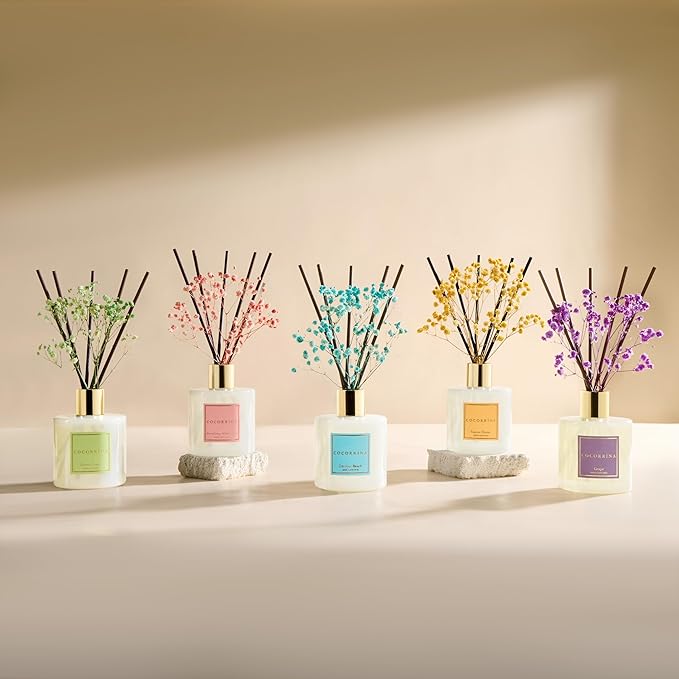 COCORRÍNA Reed Diffuser - Strawberry with Cream 6.7 fl oz Reed Diffuser with Sticks, Home Bedrrom Bathroom Shelf Decor