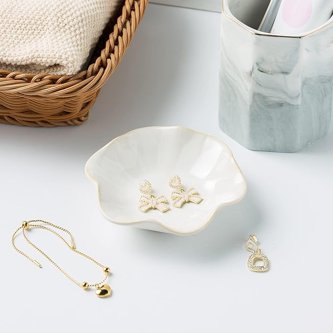 BEUNAIZER Jewelry Dish Tray, Ring Dish, Ceramic Trinket Tray, Key Bowl, Decorative Plate, for Friends Sisters Daughter Mother (Milky White)