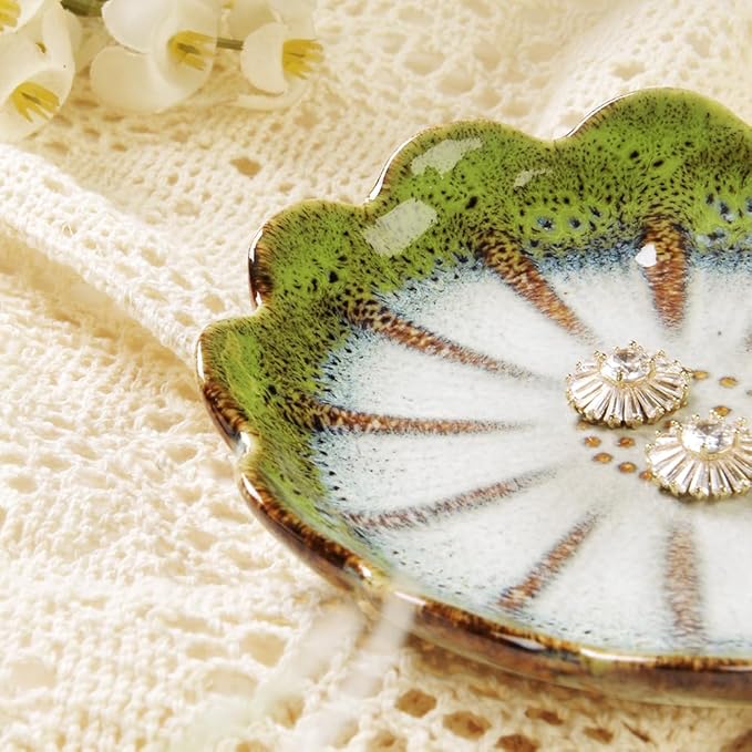 Lotus Ring Holder Dish Small Indoor Ash Tray, Ceramic Dessert Plate Trinket Jewelry Holder Organizing Necklace Earrings for Parents Friends Sister, All Jewelries Are NOT Included. Grass Green.