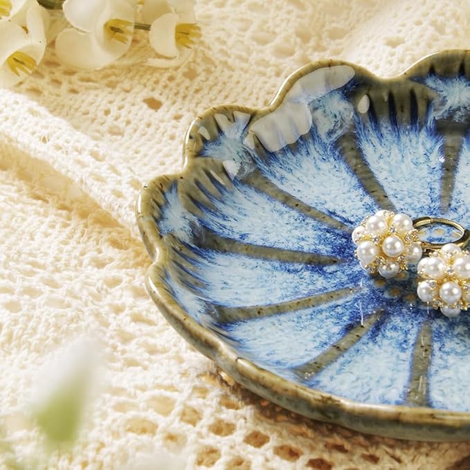 Lotus Ring Holder Dish Small Indoor Ash Tray, Ceramic Dessert Plate Trinket Jewelry Holder Organizing Necklace Earrings for Parents Friends Sister, All Jewelries Are NOT Included, Retro Blue.