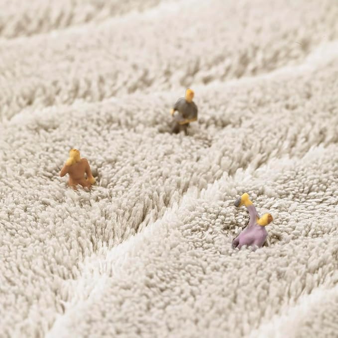 MINIDEAR Bathroom Rugs 36x24 Beige - Thick Memory Foam Bath Mat, Ultra Soft & Plush Fluffy, Non-Slip, Quick Dry, Absorbent Washable Floor Microfiber Mat for Tub, Home Decor Accessories