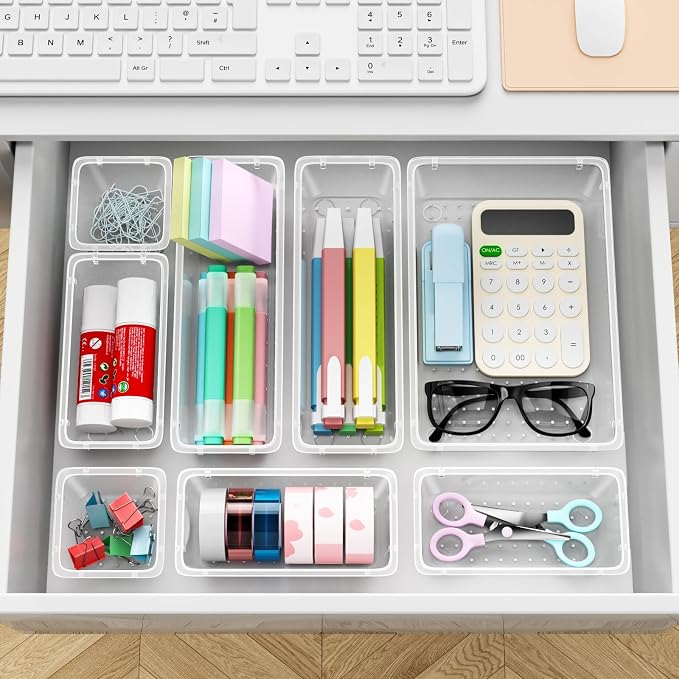 ElegantArray 24 PCS Drawer Organizer Set, 4 Sizes Tool Storage Trays, Clear Plastic Makeup Vanity Organizer and Storage Bins for Makeup, Stationeries, Multiple Gadgets for Bathroom, Office, Bedroom