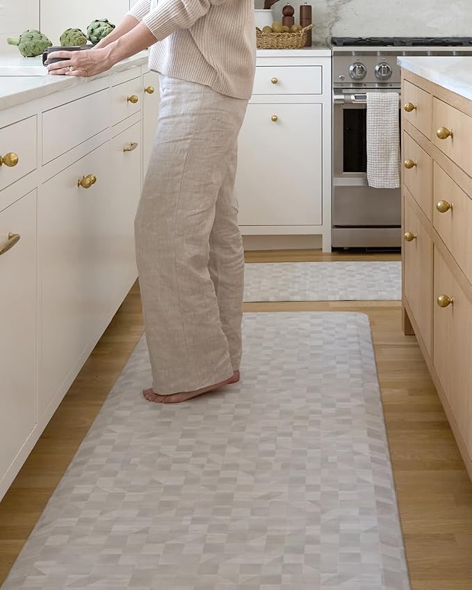 House of Noa Nama Standing Mat – Anti-Fatigue Kitchen Mats for Floor, Cushioned & Non-Slip Comfort Mat for Standing, Thick Foam Anti-Fatigue Mat for Kitchen & Workspaces, Georgia Clay 30" x 72"