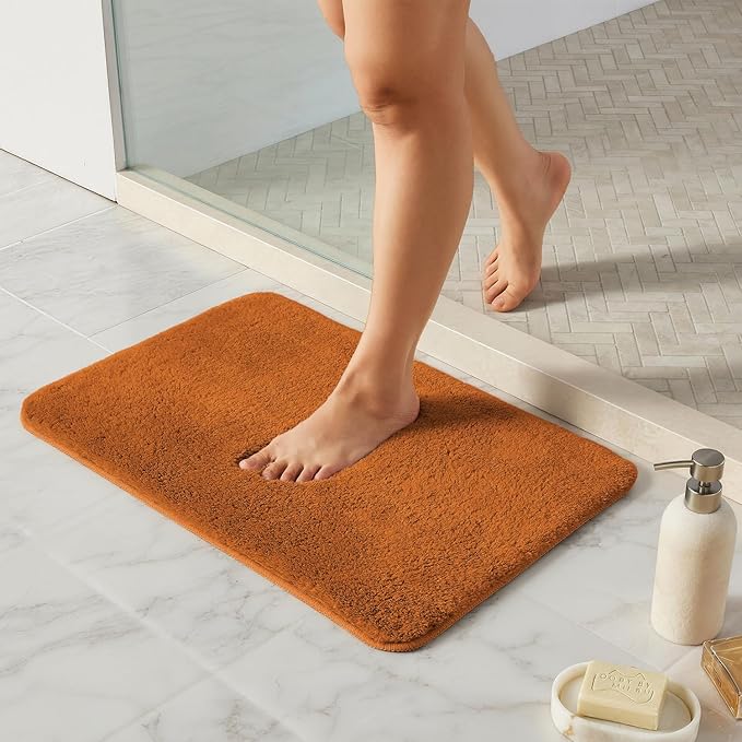 TYUU Orange Bathroom Rugs, Ultra Soft Bath Rugs Non Slip Washable, Super Absorbent Quick Dry Small Bath Mat with Rubber Backing for Bathroom Floor, Shower, or Sink, Orange 16" x 24"