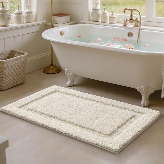 LUMI Ultra Soft Bathroom Rugs Non Slip with Rubber Backing, Absorbent Washable Bath Mat Quick Dry, Upgraded Premium Microfiber Plush Carpet for Bathtub and Shower Floor, Ivory White, 24x43