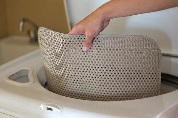Duck Brand Clorox Cushioned Foam Bath Mat for Tubs, Non-Slip with Suction Cups, 17 Inches x 36 Inches, Taupe