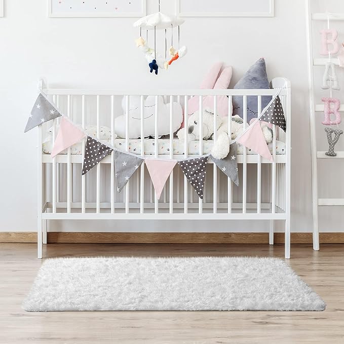 Ophanie White Rugs for Bedroom Fluffy, Girls Kids Baby Shaggy Shag Fuzzy Soft Carpet, 3x5 Small Plush Bedside Area Rug, Indoor Floor Room Carpets for Teen Dorm Home Decor Aesthetic, Nursery
