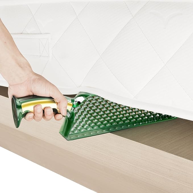 Tantea Mattress Lifter Wedge and Bed Maker Tool for Changing Sheets - Easy Lifter Mattress Riser for Bed Making - Helps Lift The Mattress and Hold The Mattress Alleviating Back Pain (1 Piece)