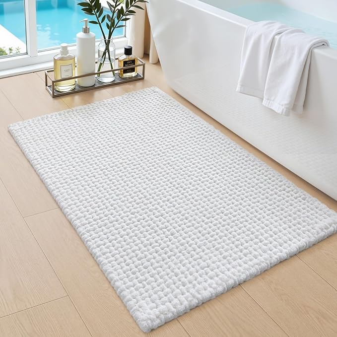 DEXI Bathroom Rugs 32x20, Non Slip Washable Bath Mat, Absorbent Chenille Bathmat, Ultra Soft Thick Carpet for Tub Shower Floor, White