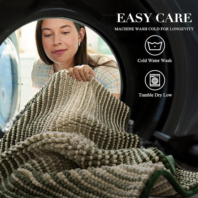 BSICPRO Large Bathroom Rugs, Bath Mat Rug for Bath Non Slip 24 x 36 Inches Water Absorbent Chenille Bathroom Floor Mats Machine Washable (Green)