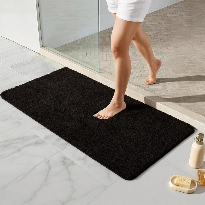 TYUU Black Bathroom Rug, Ultra Soft Bath Rugs Non Slip Washable, Super Absorbent Quick Dry Bath Mat with Rubber Backing for Bathroom Floor, Shower, or Sink, Black 24" x 48"