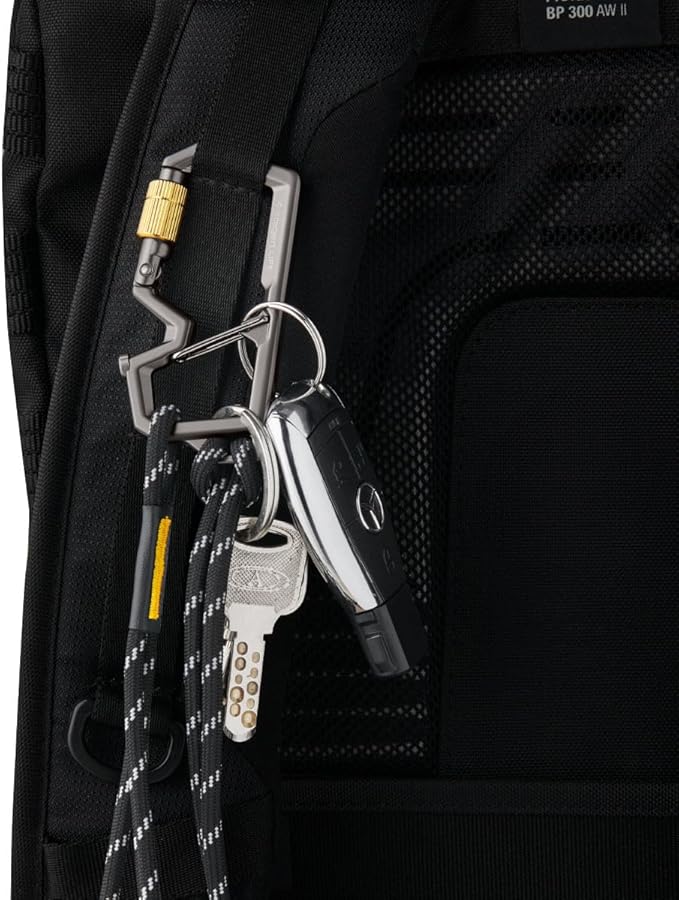 Spigen Life Carabiner Key Ring Clip, Car Keychain Clip, Bottle Opener Key Chain Ring for Men and Women
