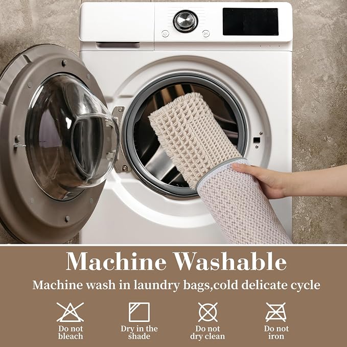 RESARE Waffle Bath Mat for Bathroom, Super Absorbent Bathroom Rugs Non Slip Machine Washable, Ultra Soft Quick Dry Boho Bath Rugs with Tassels, Farmhouse Home Decor Accessories, 20"x32" Pale Beige
