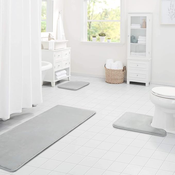 Memory Foam Bath Mat Non Slip Absorbent Super Cozy Velvet Bathroom Rug Carpet (20 inches X 32 inches, Silver)