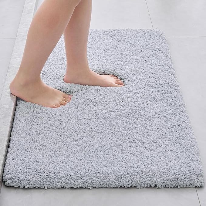 Disolla Bathroom Rug 20x32 - Non-Slip Plush Thick Bath Mat, Highly Absorbent & Ultra Soft Fluffy Floor Mat, Machine Washable for Shower and Tub, Silver Grey