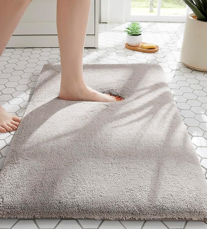MINIDEAR Bathroom Rugs 36x24 Tan - Thick Memory Foam Bath Mat, Ultra Soft & Plush Fluffy, Non-Slip, Quick Dry, Absorbent Washable Floor Microfiber Mat for Tub, Home Decor Accessories