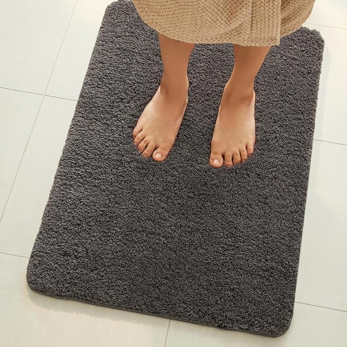 TYUU Bathroom Rugs Non Slip Washable, Ultra Soft Super Absorbent Quick Dry Small Bath Mat with Rubber Backing for Bathroom Floor, Shower, or Sink, Dark Grey 16" x 24"