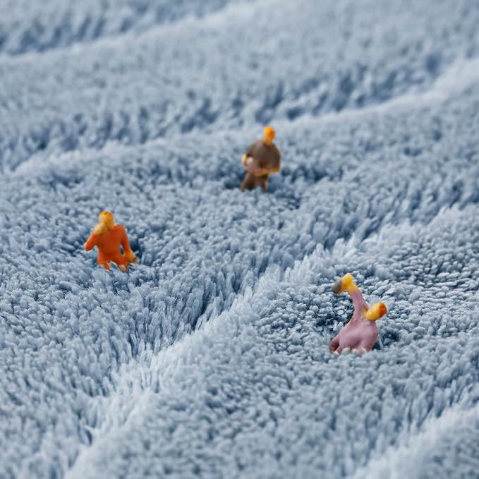 MINIDEAR Toilet Rugs 24x20 - U Shaped Light Blue Thick Memory Foam Contour Rugs,Ultra Soft & Plush Fluffy, Non-Slip, Quick Dry, Absorbent Washable Floor Microfiber Mat for Home Decor Accessories