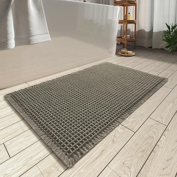 AMOAMI Upgraded Waffle Bath Mat, Super Absorbent Non Slip Bath Mats for Bathroom Floor, Machine Washable Bathroom Rugs with Tassels, Rubber Backed Bathroom Mats, Ultra Soft, 24" x 36", Green