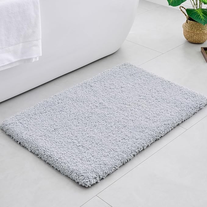 Disolla Bathroom Rug 20x32 - Non-Slip Plush Thick Bath Mat, Highly Absorbent & Ultra Soft Fluffy Floor Mat, Machine Washable for Shower and Tub, Silver Grey
