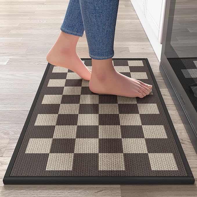 YDKGL Kitchen Mats for Floor, Super Absorbent Kitchen Rugs Non Slip Washable, Linen-Look Woven Cushion Kitchen Runner Rug, Kitchen Sink Standing Mat, Black Beige Checkered 17"x30"