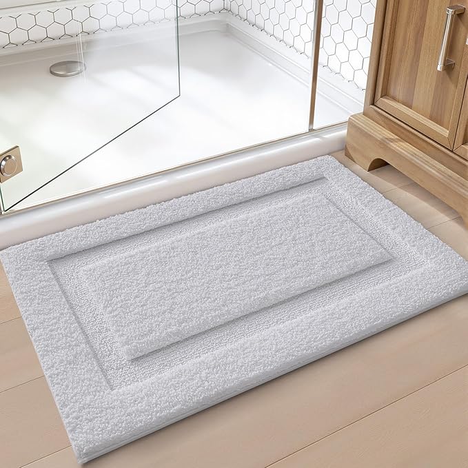 LUMI Ultra Soft Bathroom Rugs Non Slip with Rubber Backing, Absorbent Washable Bath Mat Quick Dry, Upgraded Premium Microfiber Plush Carpet for Bathtub and Shower Floor, White, 24x36