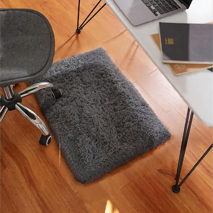 Ophanie Small Rug Washable Non Slip Throw Bedside Area Rugs, Fluffy Soft Mini Bedroom Carpet, Door Entryway Indoor Inside Front Entrance 1.5x2.5 Mat, Home Decor Aesthetic, Grey
