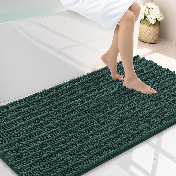 Smiry Bathroom Rugs Mat 44x24, Extra Soft Absorbent Chenille Bath Rugs, Non Slip Rubber Backing Machine Washable Quick Dry Bath Mats for Bathroom Floor, Tub, Shower, Home Decor Accessories, Green