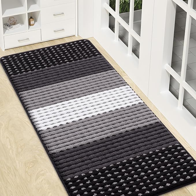 Kitinjoy Indoor Outdoor Door Mat, 47x20 Non-Slip Absorbent Dirt Trapper, Low-Profile Washable Inside Entrance Front Floor Mat, Sturdy Soft Entry Dotted Ombre Doormats for Entryway, Black
