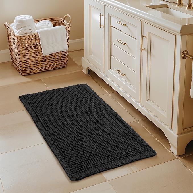 SUBRTEX Waffle Braided Bath Mat, 24" x 36" Soft Waffle Bath Rugs, Absorbent Non Slip Bathrooom Mats, Machine Washable Area Rug for Bathroom, Quick Dry, Black